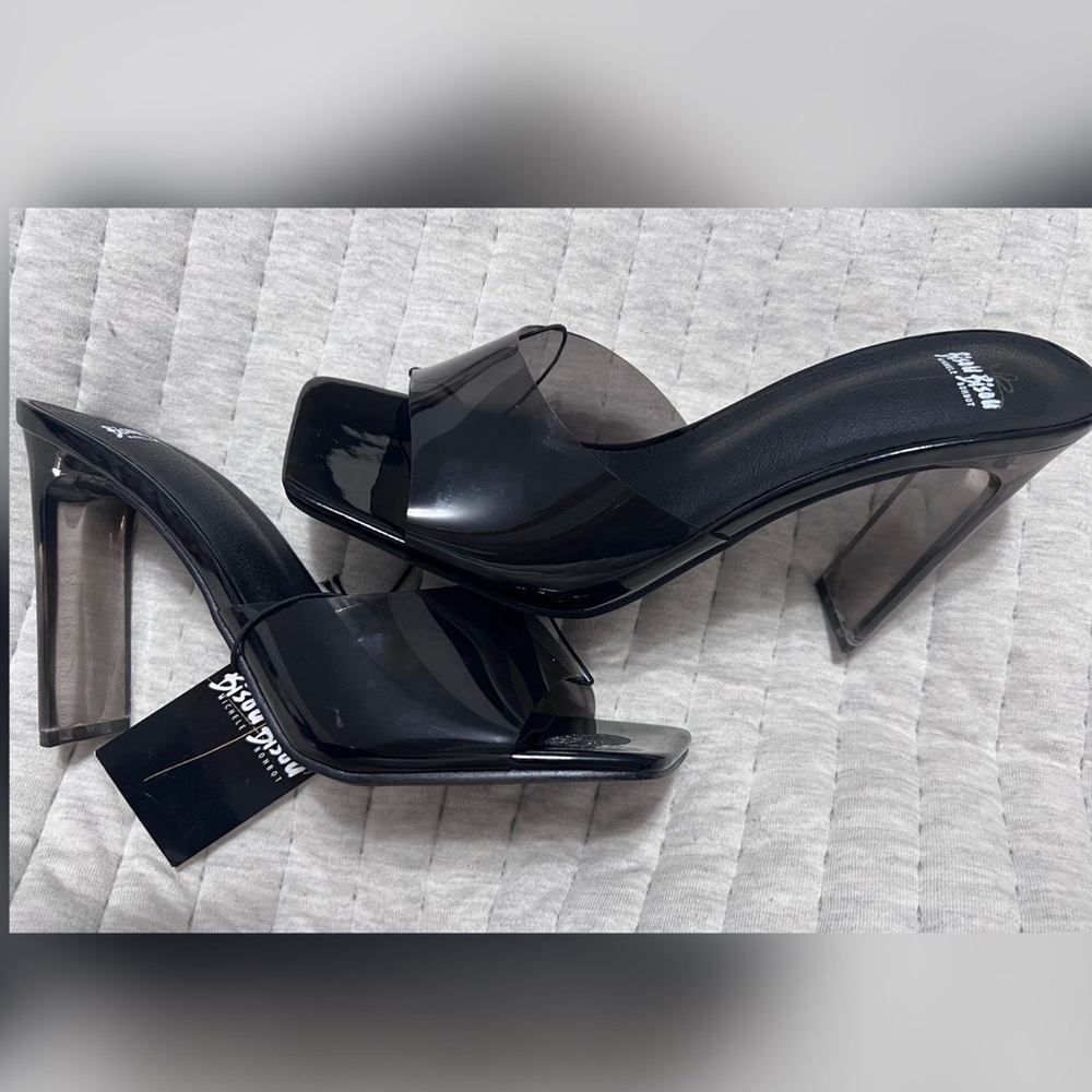 NWT Bisou Bisou Black lute heels shoes size 7